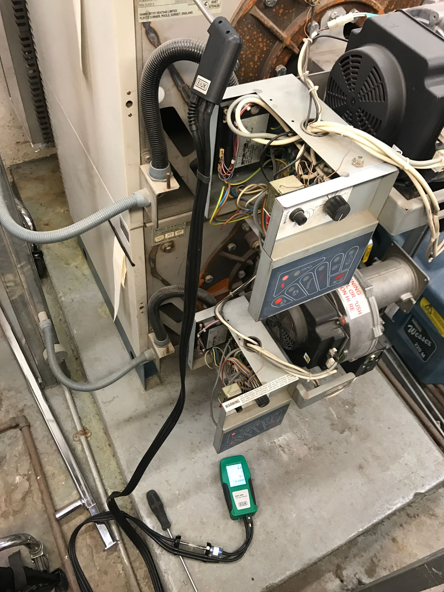 gas safe registered engineer near me Balham, SW12